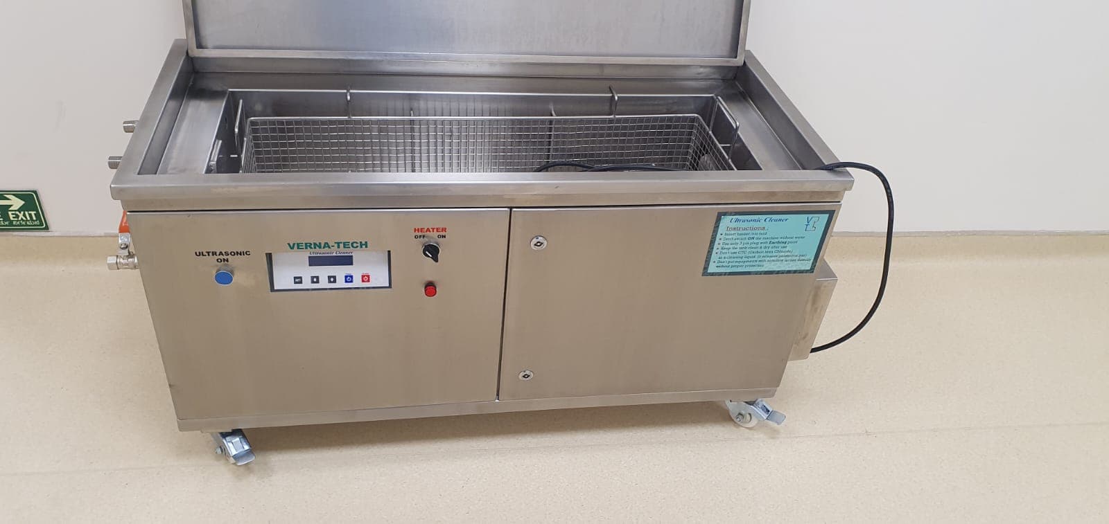 Ultrasonic Cleaner